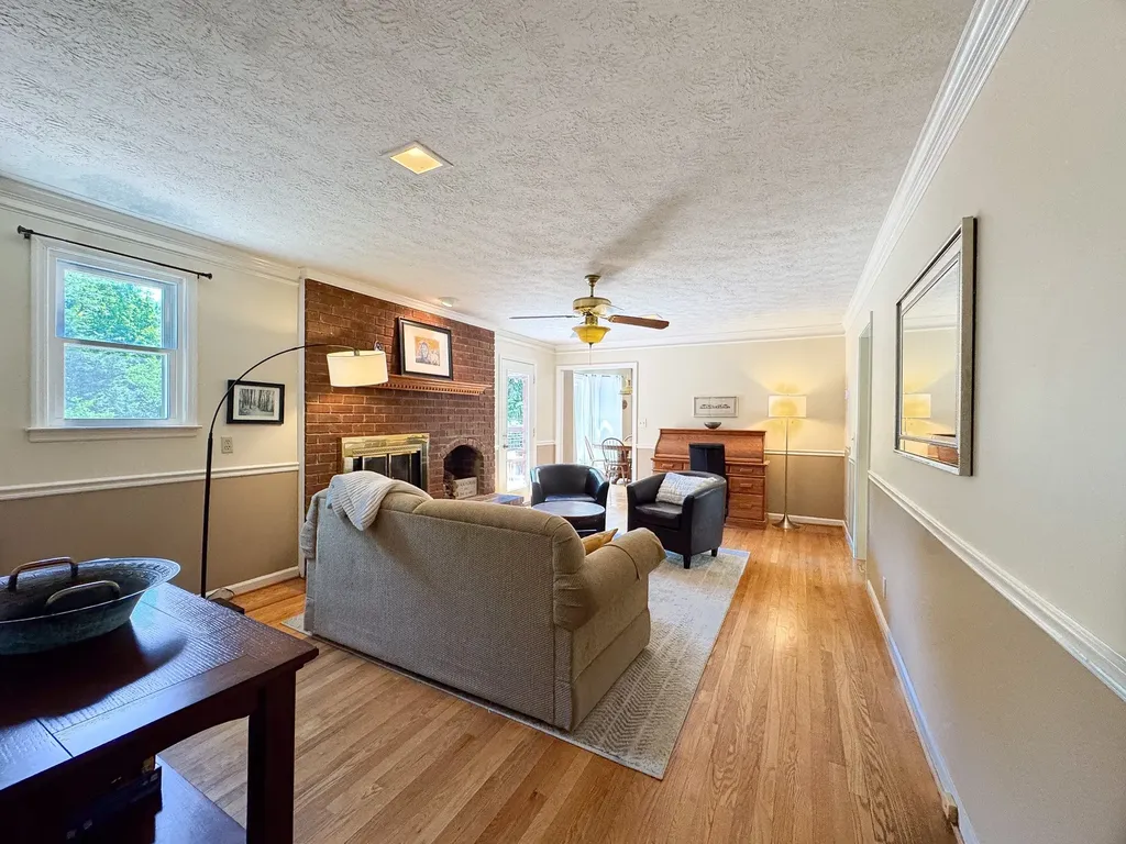 1616 Anderson Road Hendersonville TN 37075