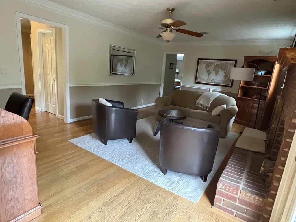1616 Anderson Road Hendersonville TN 37075