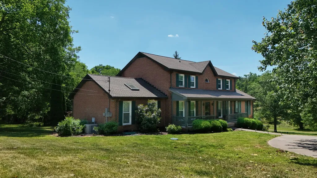 1616 Anderson Road Hendersonville TN 37075