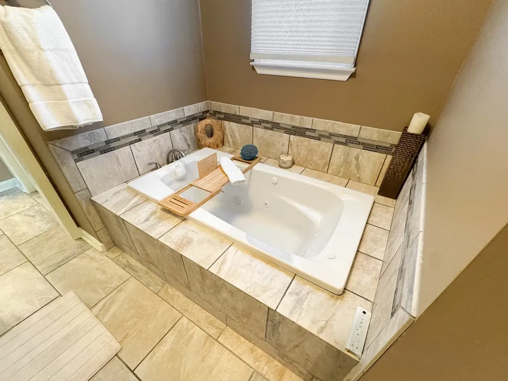 1616 Anderson Road Hendersonville TN 37075