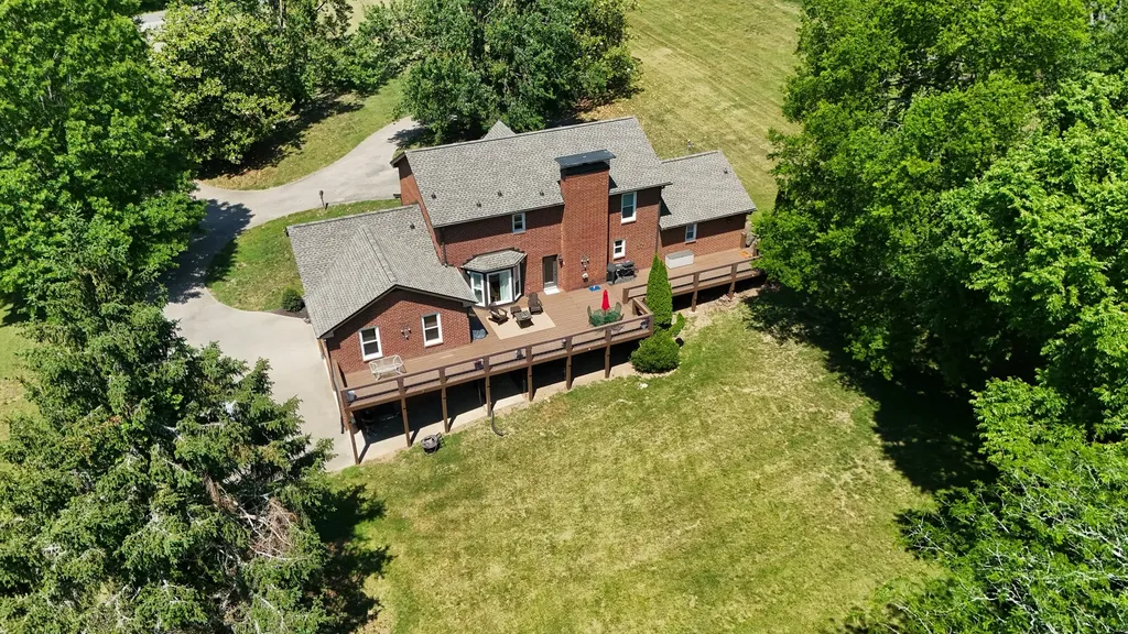 1616 Anderson Road Hendersonville TN 37075