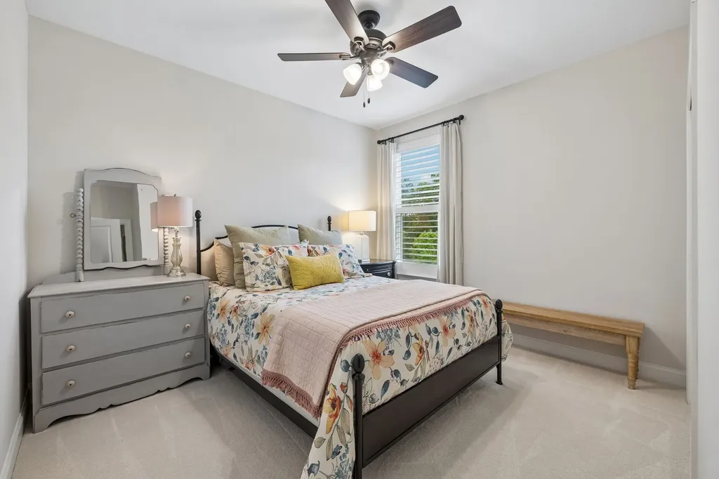 2000 Hedgelawn Drive Lebanon TN 37090