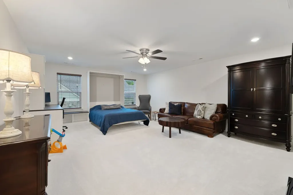 2000 Hedgelawn Drive Lebanon TN 37090