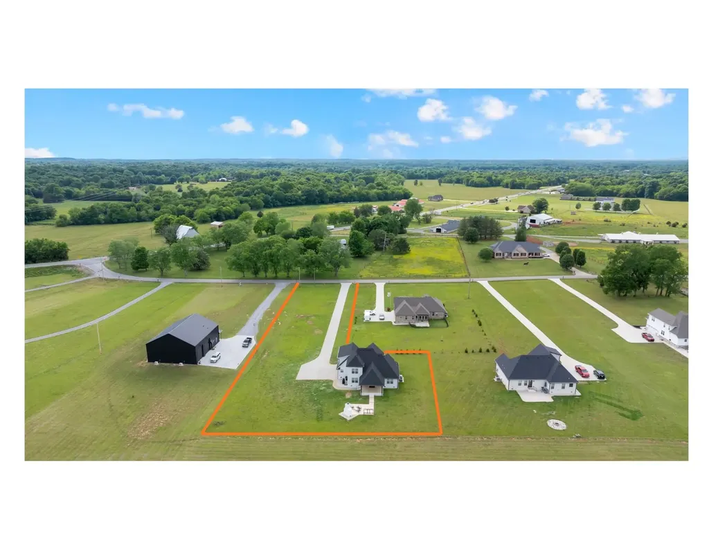 832 Longview Road Shelbyville TN 37160