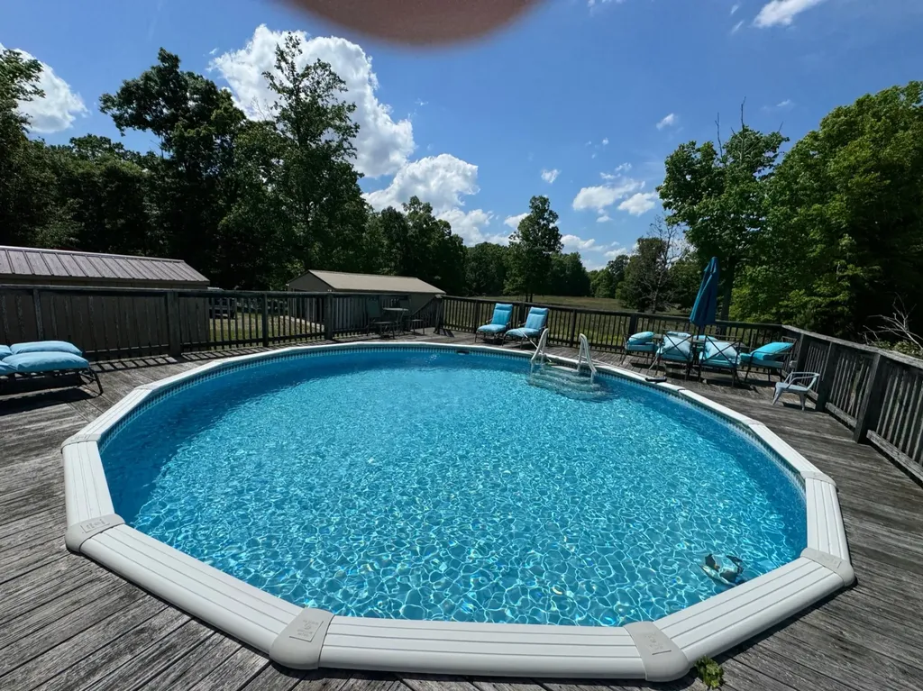 3594 Oak Grove Road Red Boiling Springs TN 37150