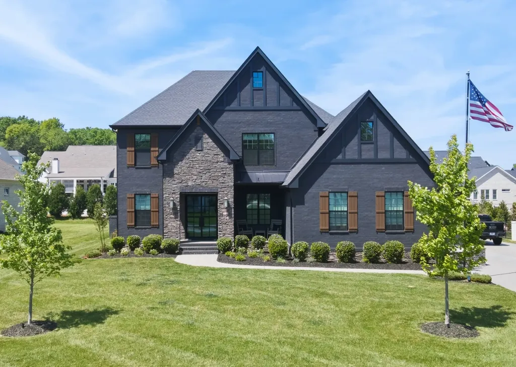 1881 Traditions Circle Brentwood TN 37027
