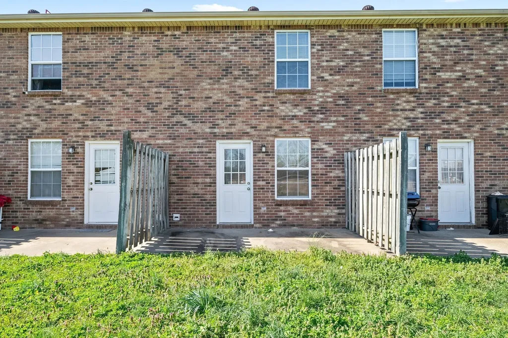 690 Needmore Road Clarksville TN 37040
