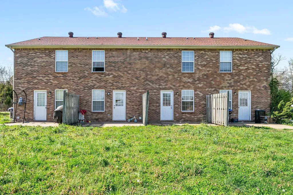 690 Needmore Road Clarksville TN 37040