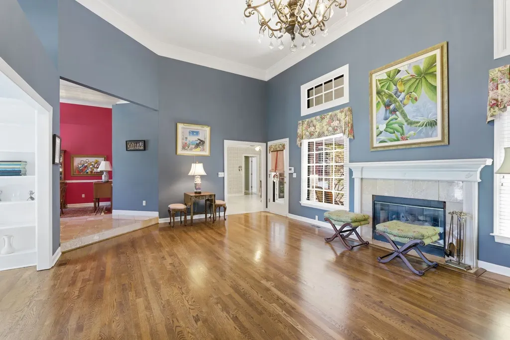 8013 Montcastle Drive Nashville TN 37221