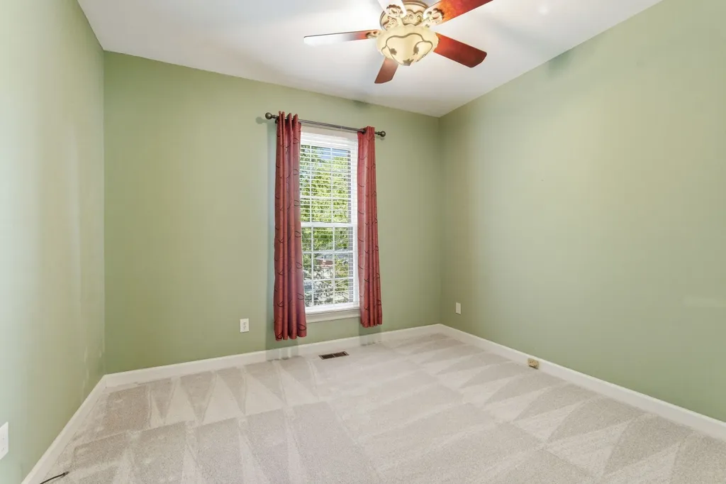 8013 Montcastle Drive Nashville TN 37221