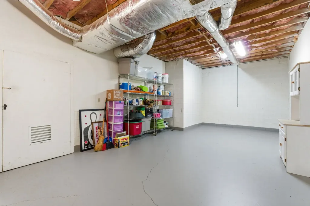 8013 Montcastle Drive Nashville TN 37221