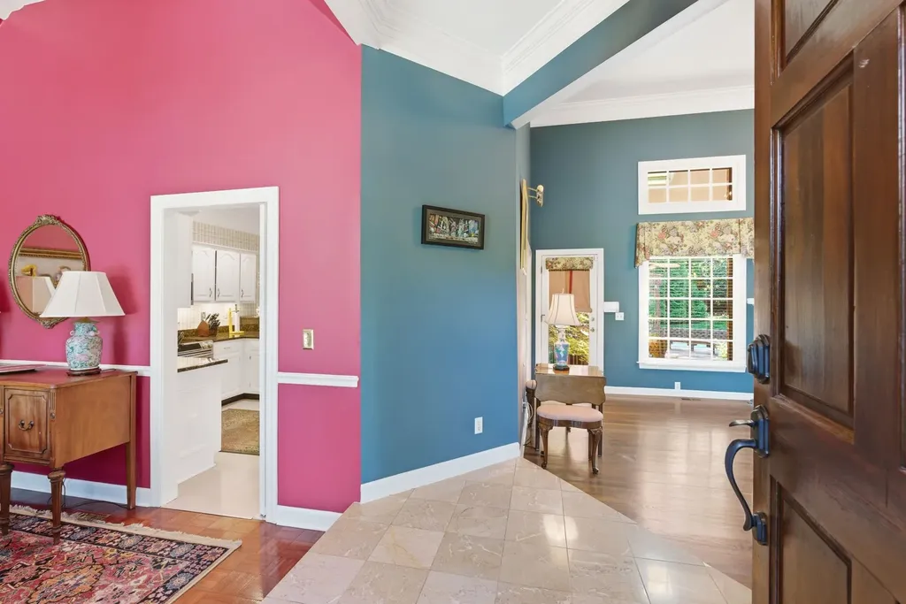 8013 Montcastle Drive Nashville TN 37221