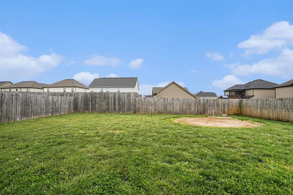 1209 Winterset Drive Clarksville TN 37040