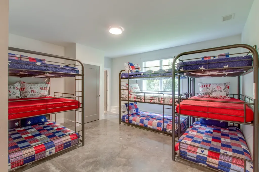 2106 9th Ave, N Nashville TN 37208