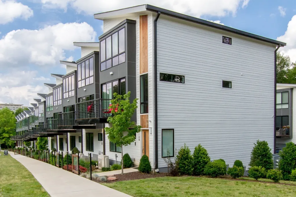 2106 9th Ave, N Nashville TN 37208