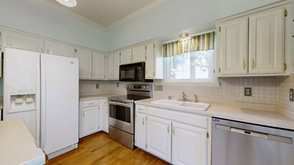 521 Belair Way Nashville TN 37215
