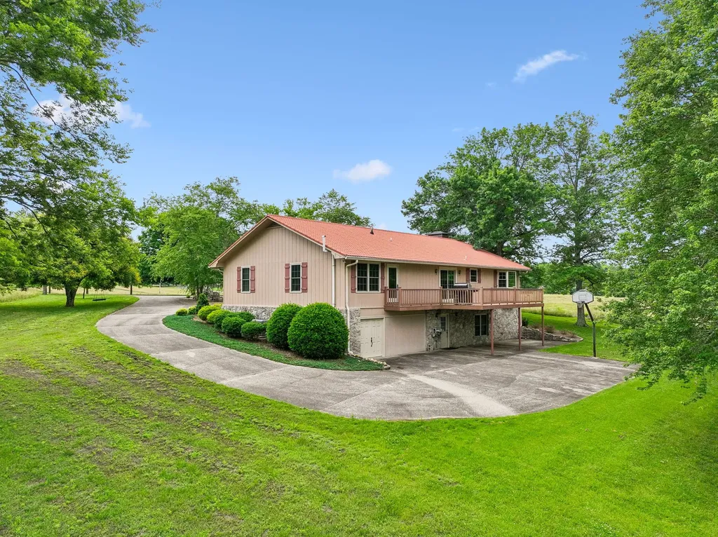 20 Riverbend Lane Carthage TN 37030