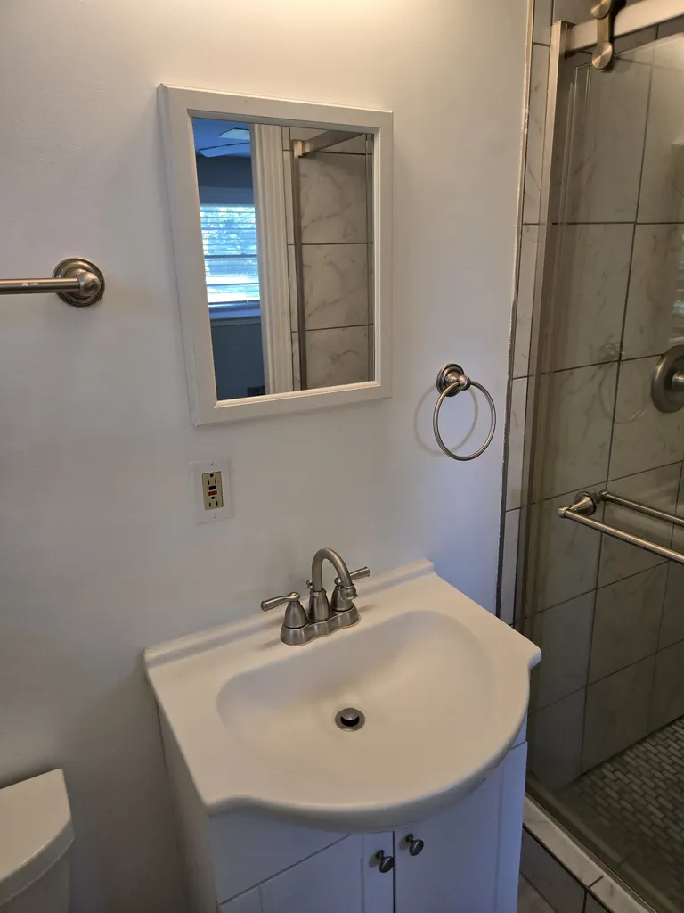 2009 Kingsbury Drive Nashville TN 37215