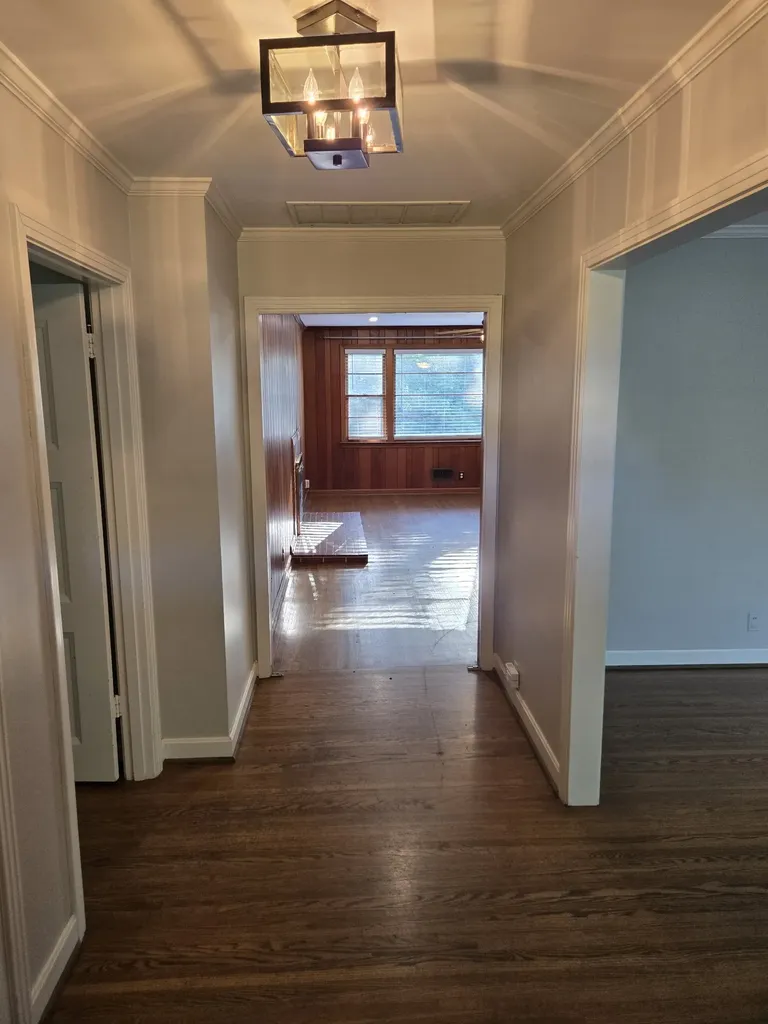 2009 Kingsbury Drive Nashville TN 37215
