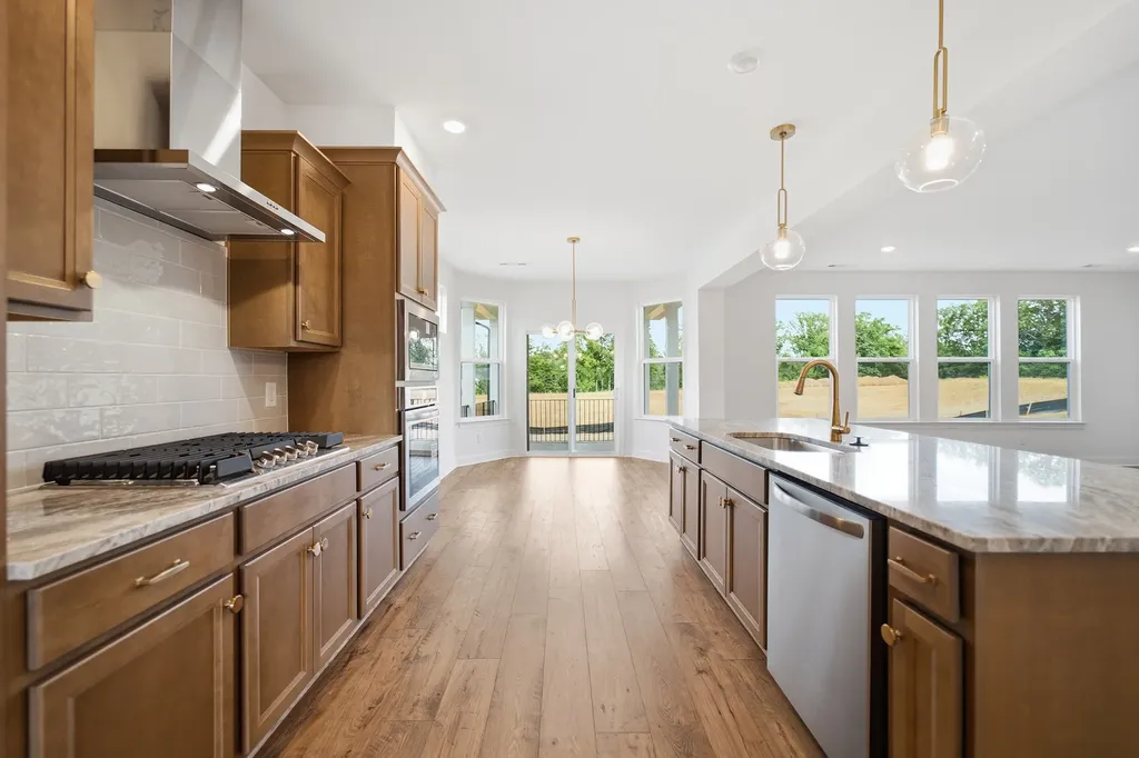 345 Patana White House TN 37188