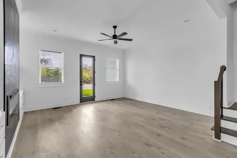 2110 11th Ave, N Nashville TN 37208
