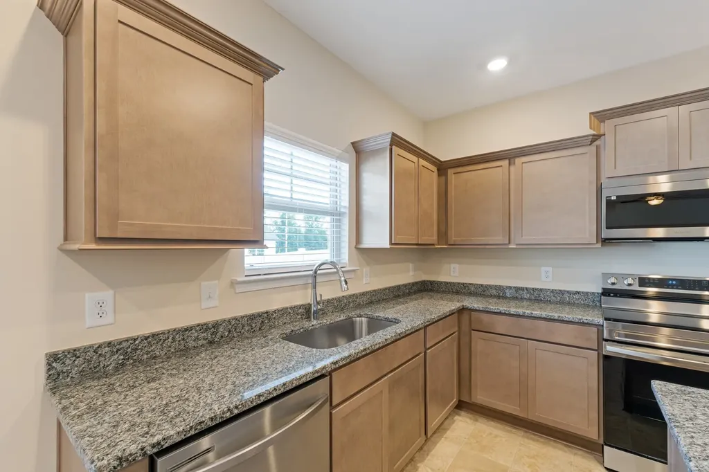 116 Stonehenge Circle Manchester TN 37355