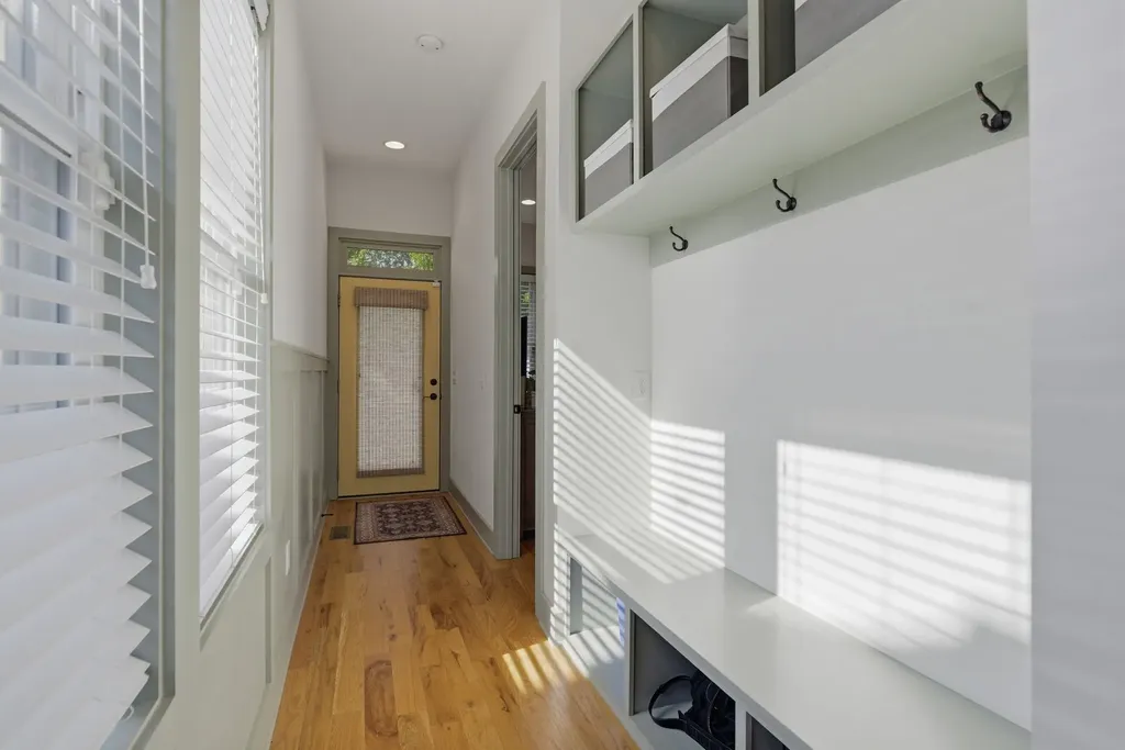 936B Spain Avenue Nashville TN 37216