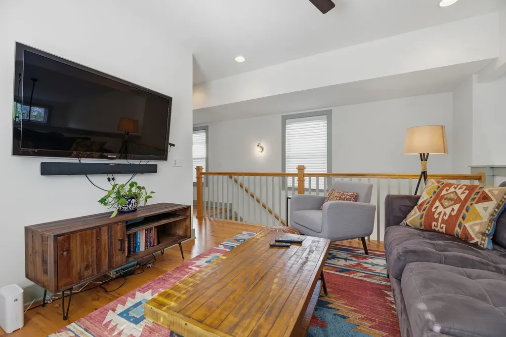 936B Spain Avenue Nashville TN 37216