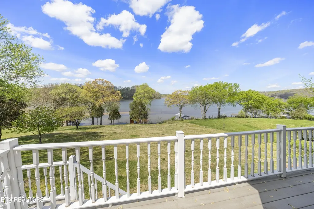 178 Marble Bluff Drive Kingston TN 37763