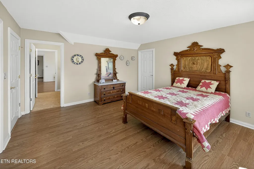 178 Marble Bluff Drive Kingston TN 37763