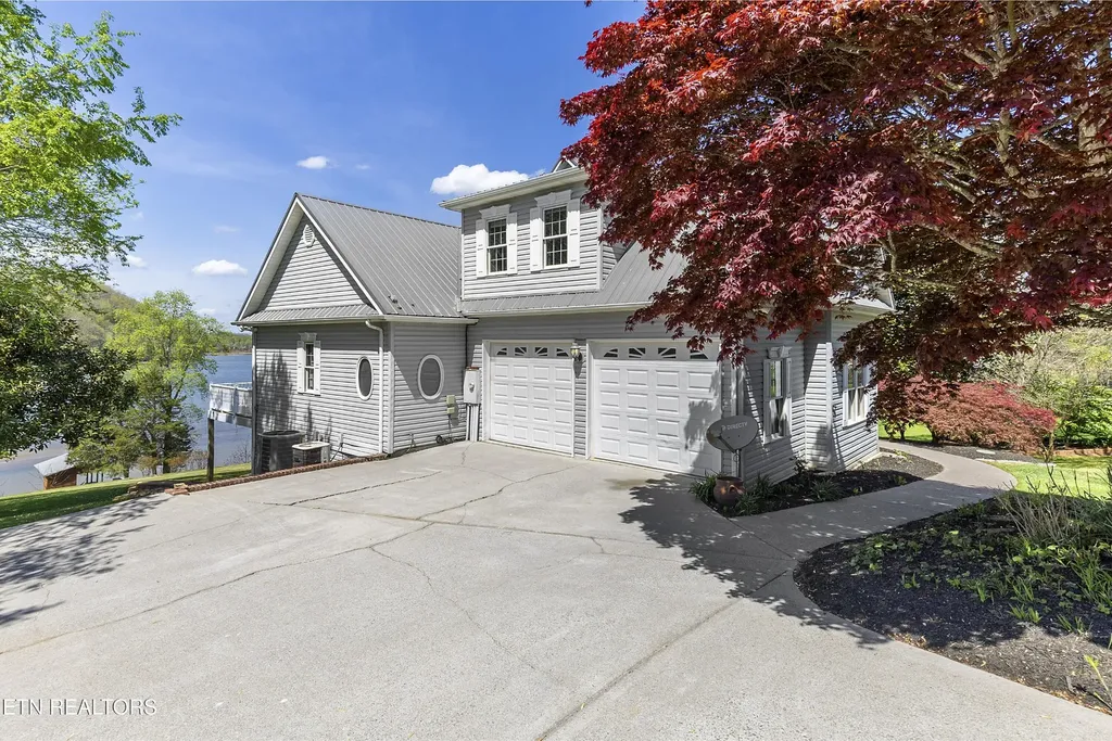 178 Marble Bluff Drive Kingston TN 37763
