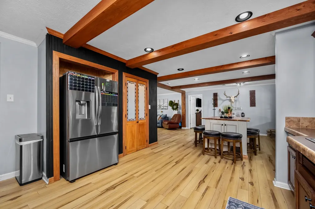 4303 Moore Lane Culleoka TN 38451