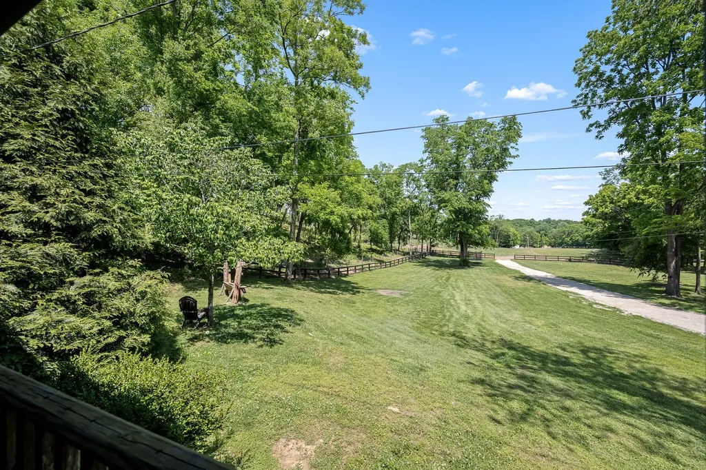 4303 Moore Lane Culleoka TN 38451