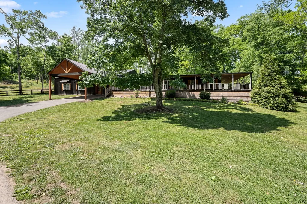 4303 Moore Lane Culleoka TN 38451