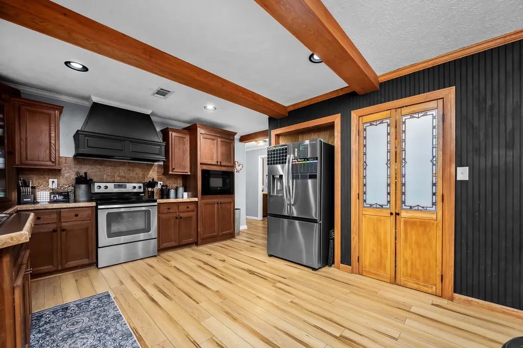 4303 Moore Lane Culleoka TN 38451