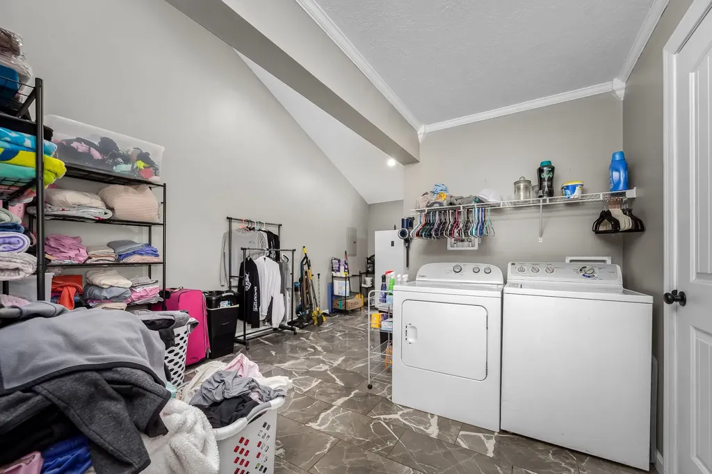 4303 Moore Lane Culleoka TN 38451
