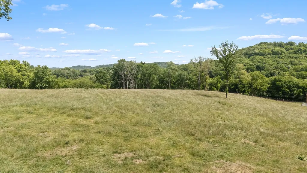 4303 Moore Lane Culleoka TN 38451