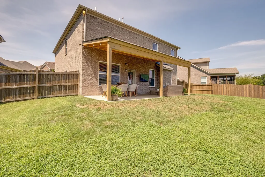 4822 Genoa Drive Mount Juliet TN 37122
