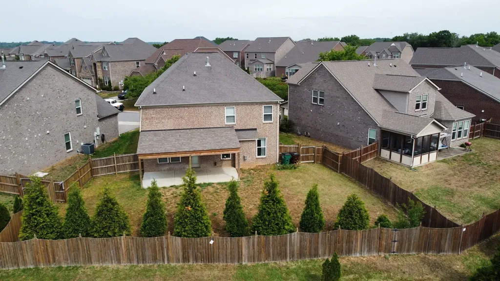 4822 Genoa Drive Mount Juliet TN 37122
