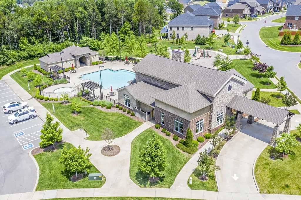 4822 Genoa Drive Mount Juliet TN 37122