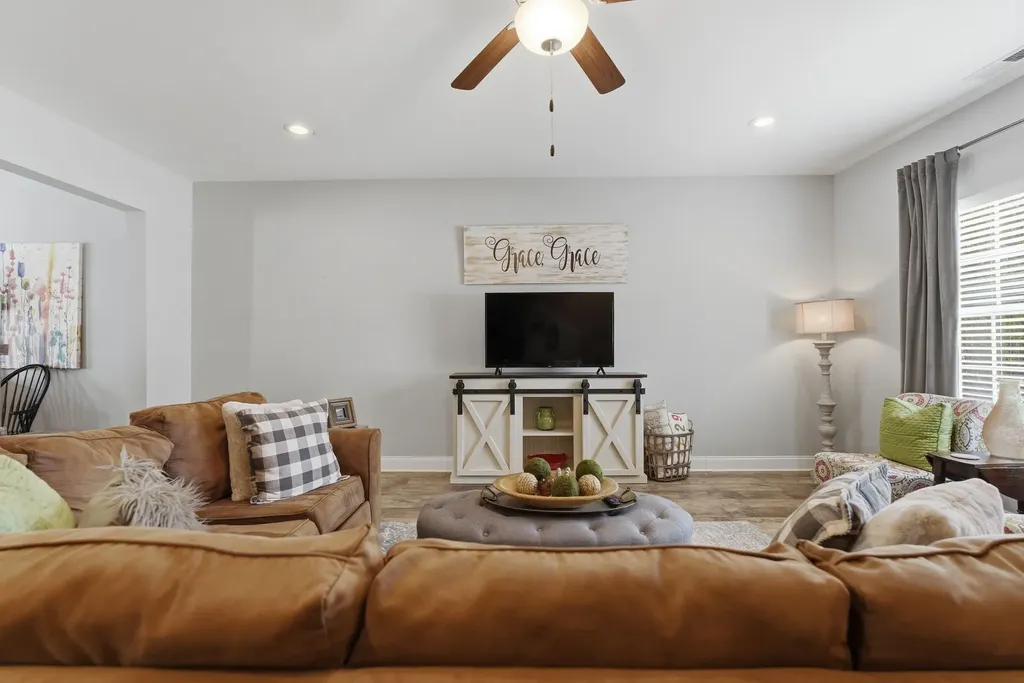818 General Westmoreland Court Murfreesboro TN 37129