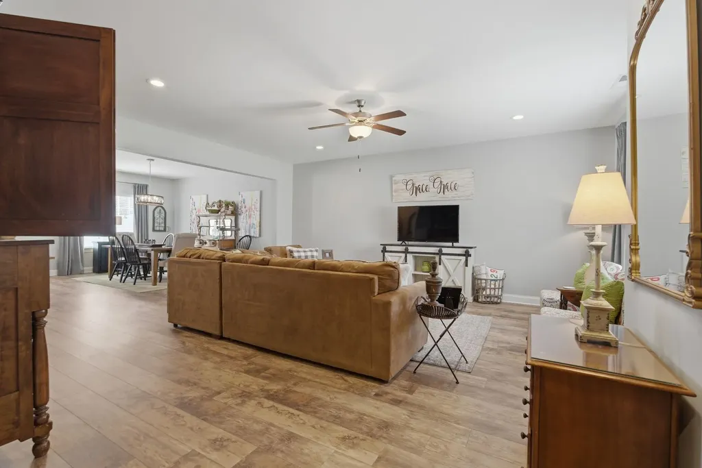 818 General Westmoreland Court Murfreesboro TN 37129