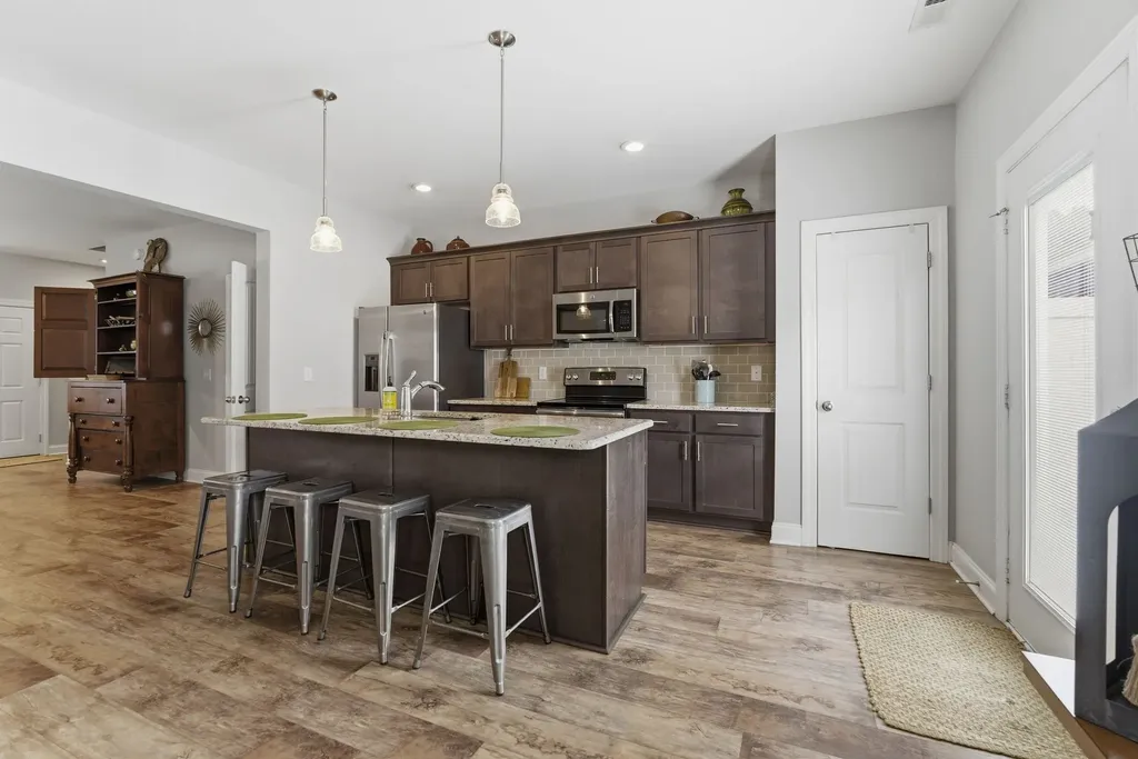818 General Westmoreland Court Murfreesboro TN 37129