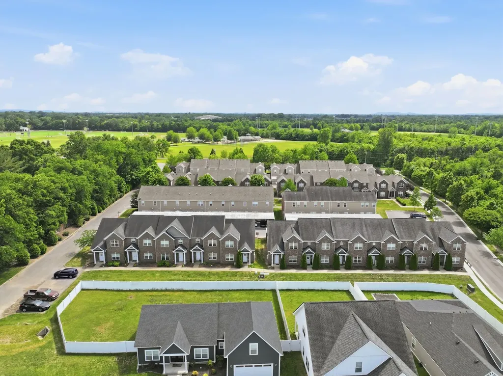 818 General Westmoreland Court Murfreesboro TN 37129
