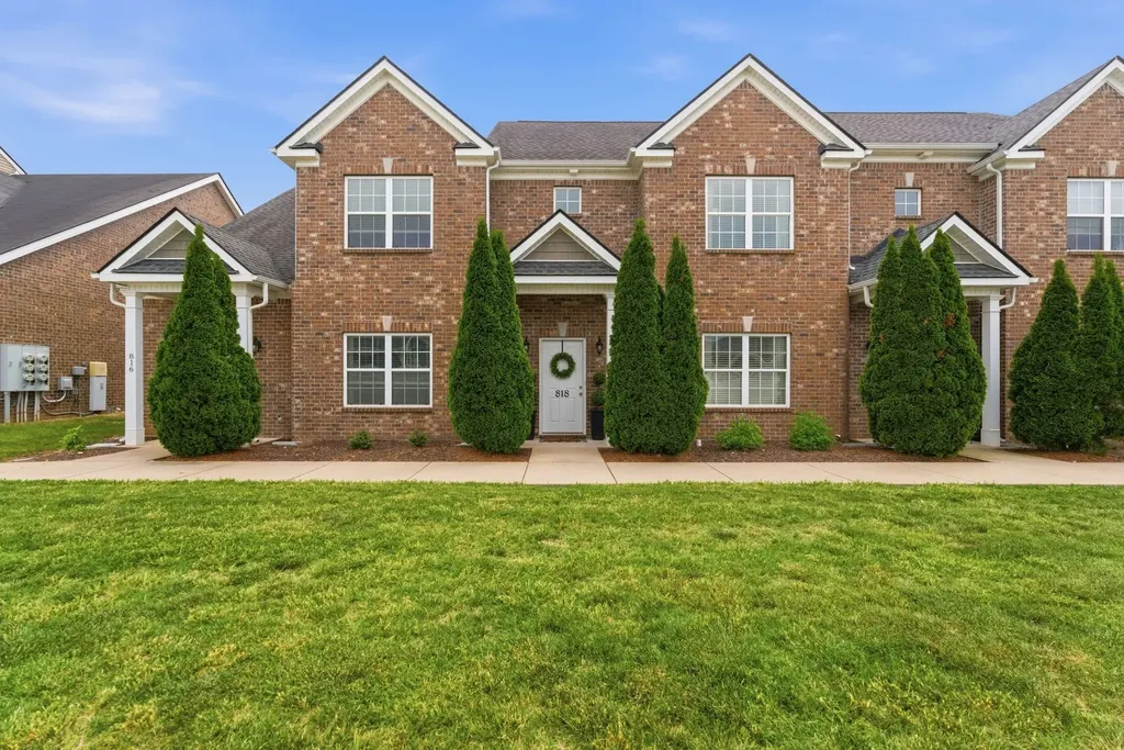 818 General Westmoreland Court Murfreesboro TN 37129