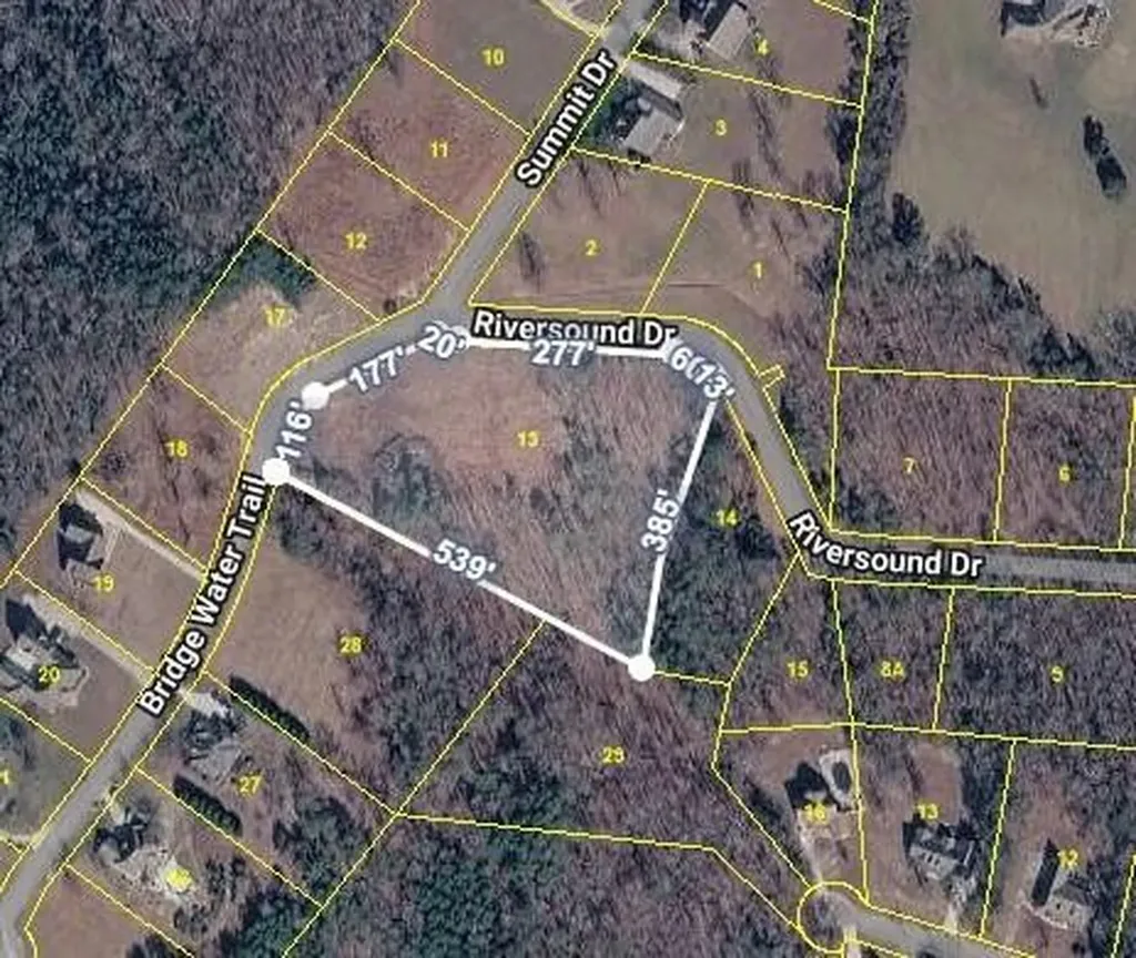 13 Riversound Drive Dayton TN 37321