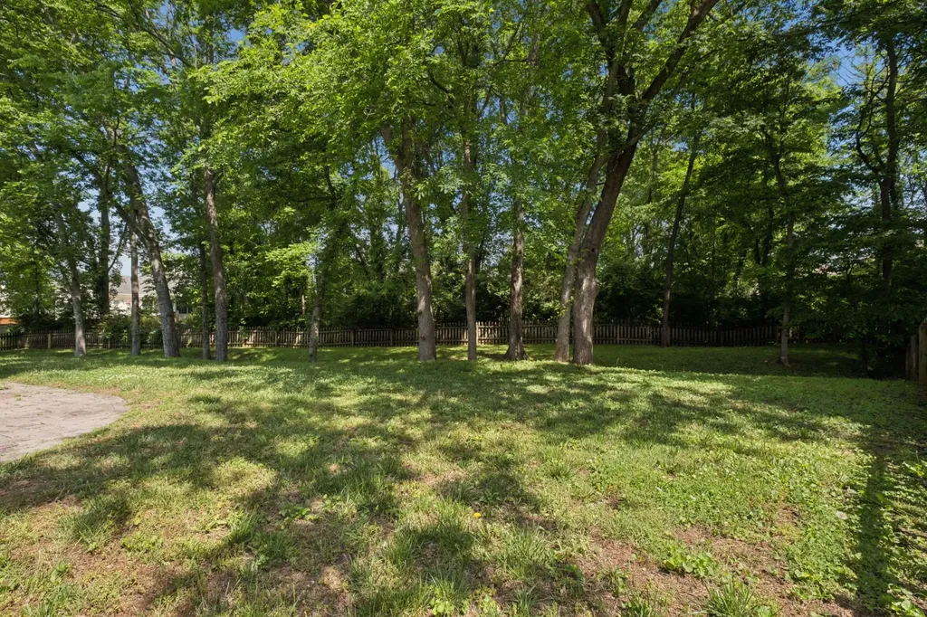 909 Buckskin Court Nashville TN 37221