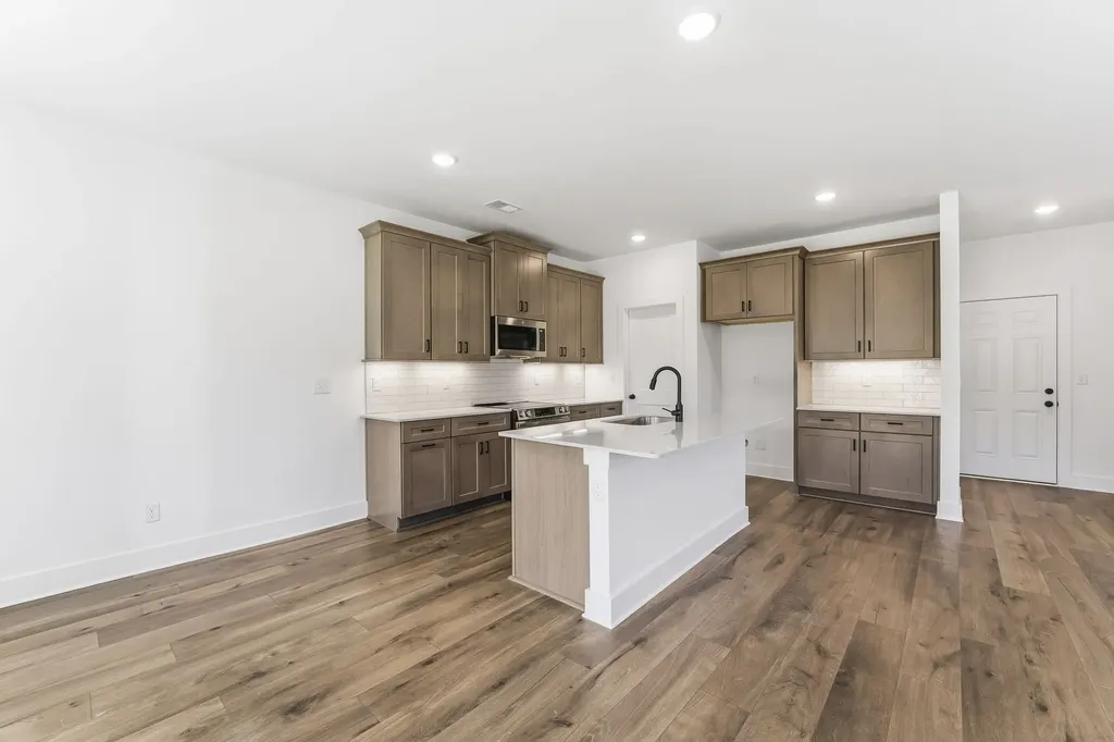 937 Watercourse Court Nashville TN 37214