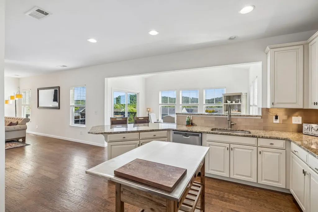 557 Wolfeboro Lane Nashville TN 37221