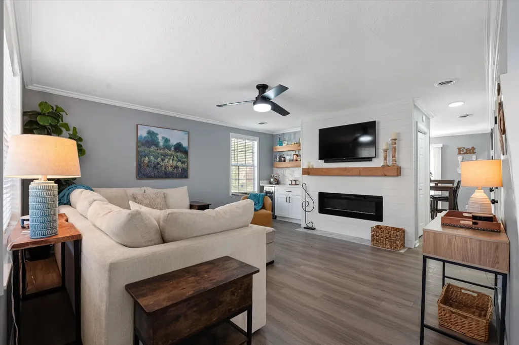 413 S Timber Drive Nashville TN 37214